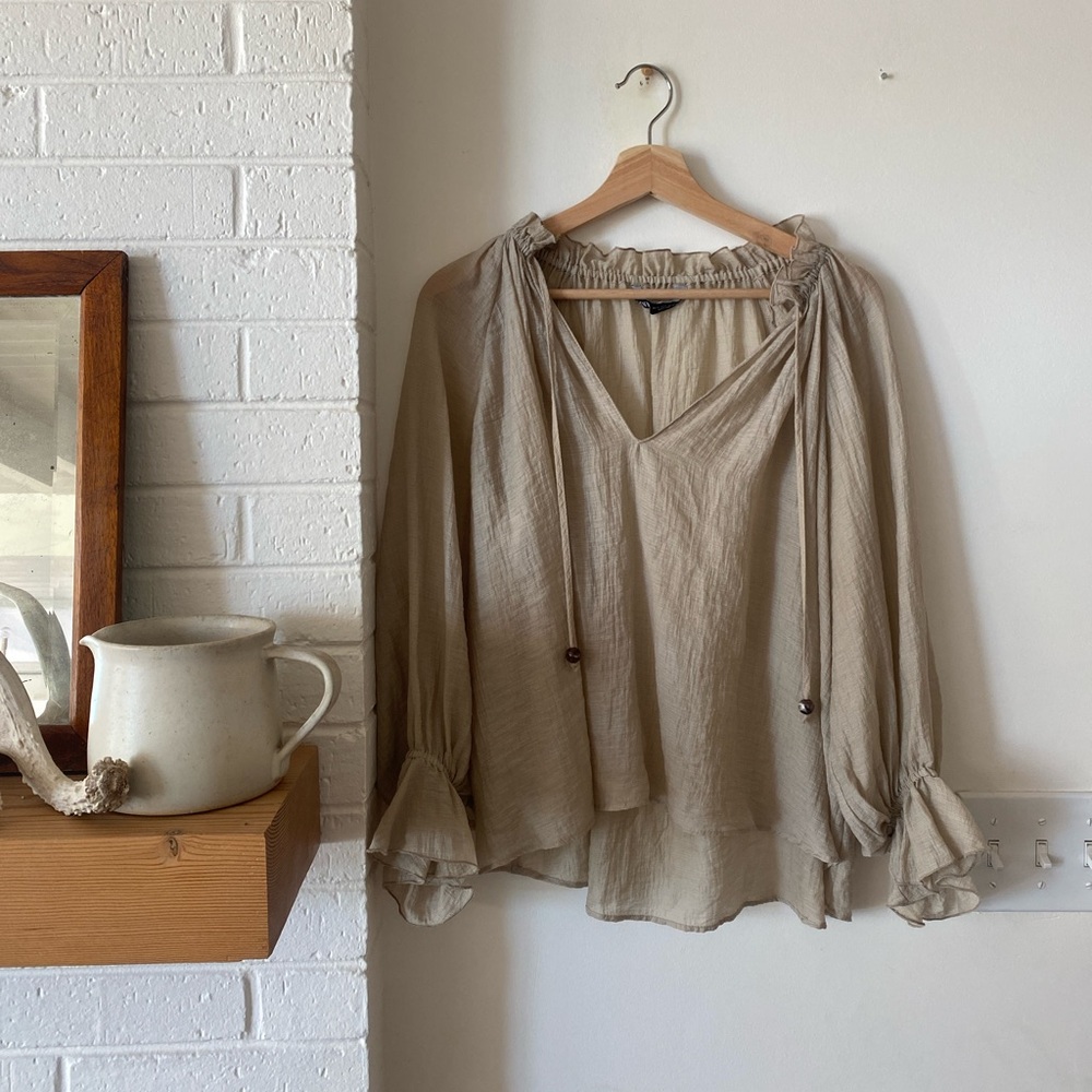 Zara Blouse Size Small